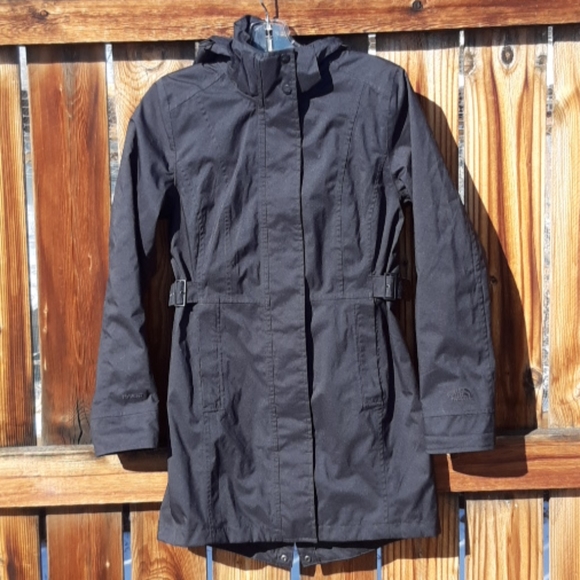 The North Face Jackets & Blazers - The north face hyvent black long coat sz xs